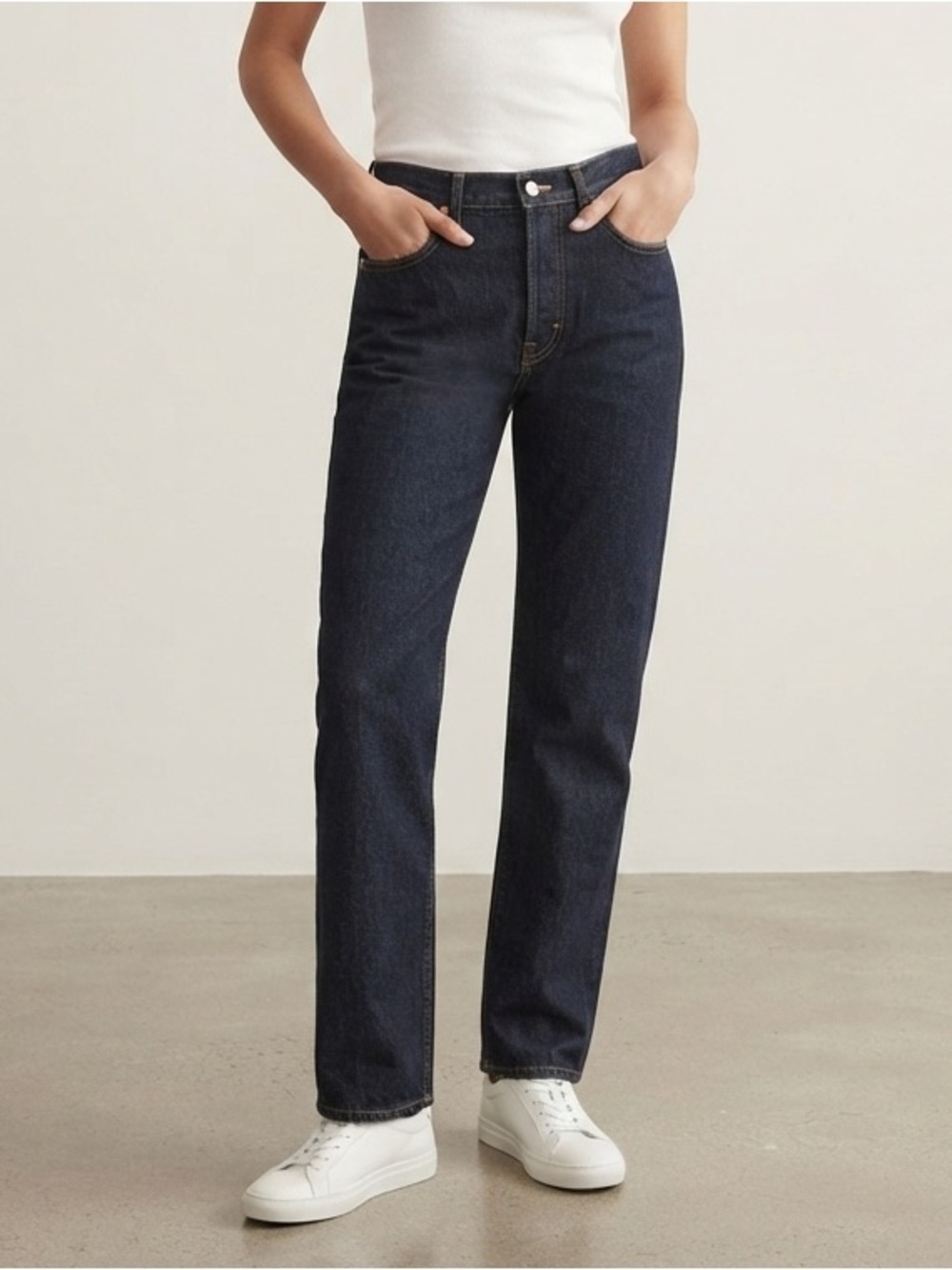 COS Sz 25 Dark Wash Blue Denim Relaxed Straight Leg Jeans